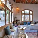 Πανσιόν Boutique Sa Nansa 4*